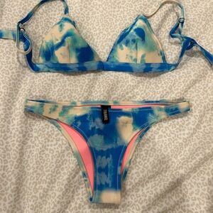 Triangl Bikini Set